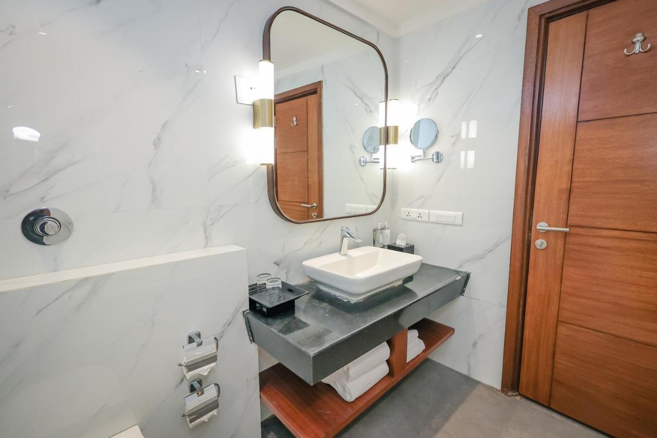 Regenta Dehradun By Royal Orchid Hotels Limited المظهر الخارجي الصورة
