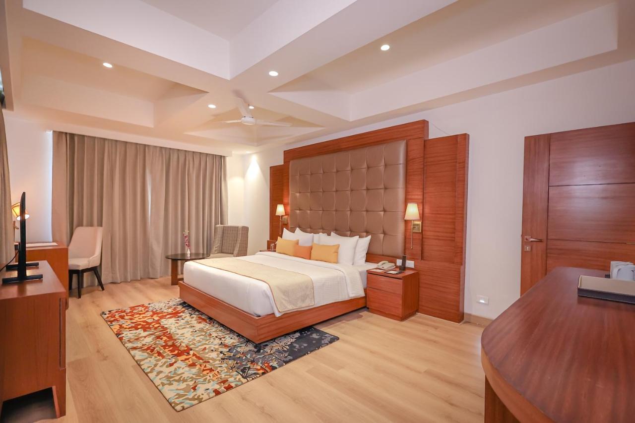 Regenta Dehradun By Royal Orchid Hotels Limited المظهر الخارجي الصورة