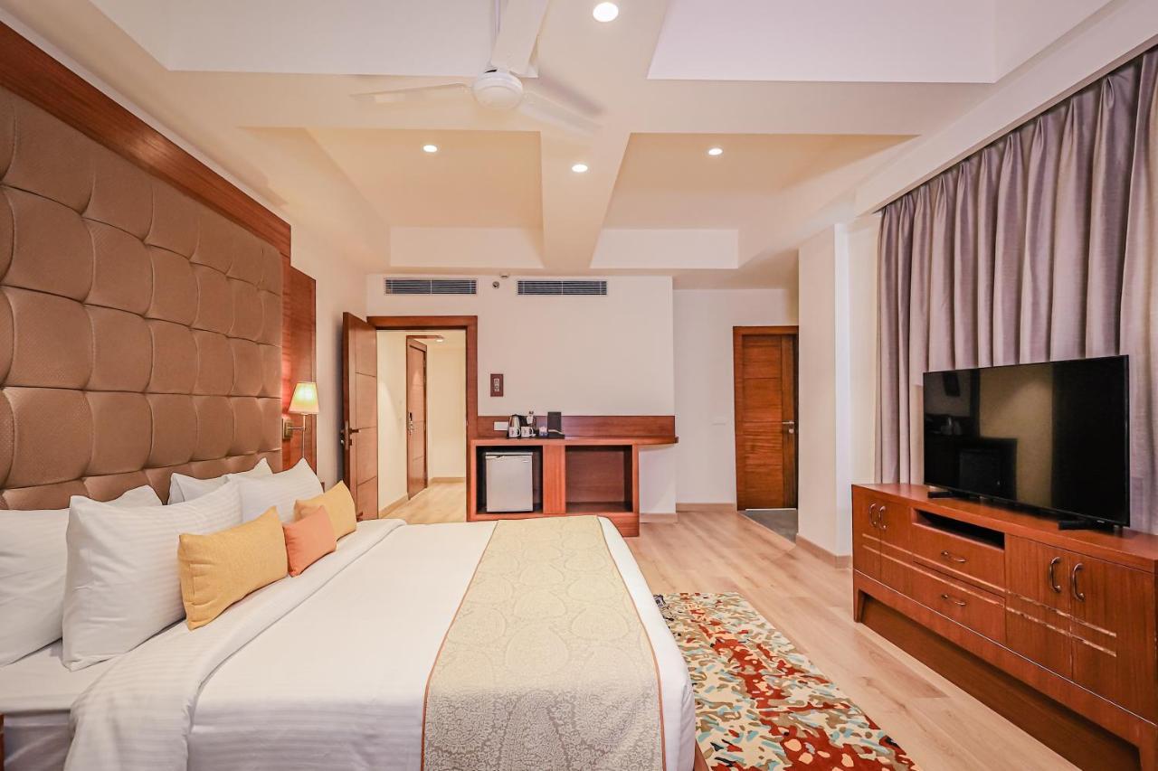 Regenta Dehradun By Royal Orchid Hotels Limited المظهر الخارجي الصورة